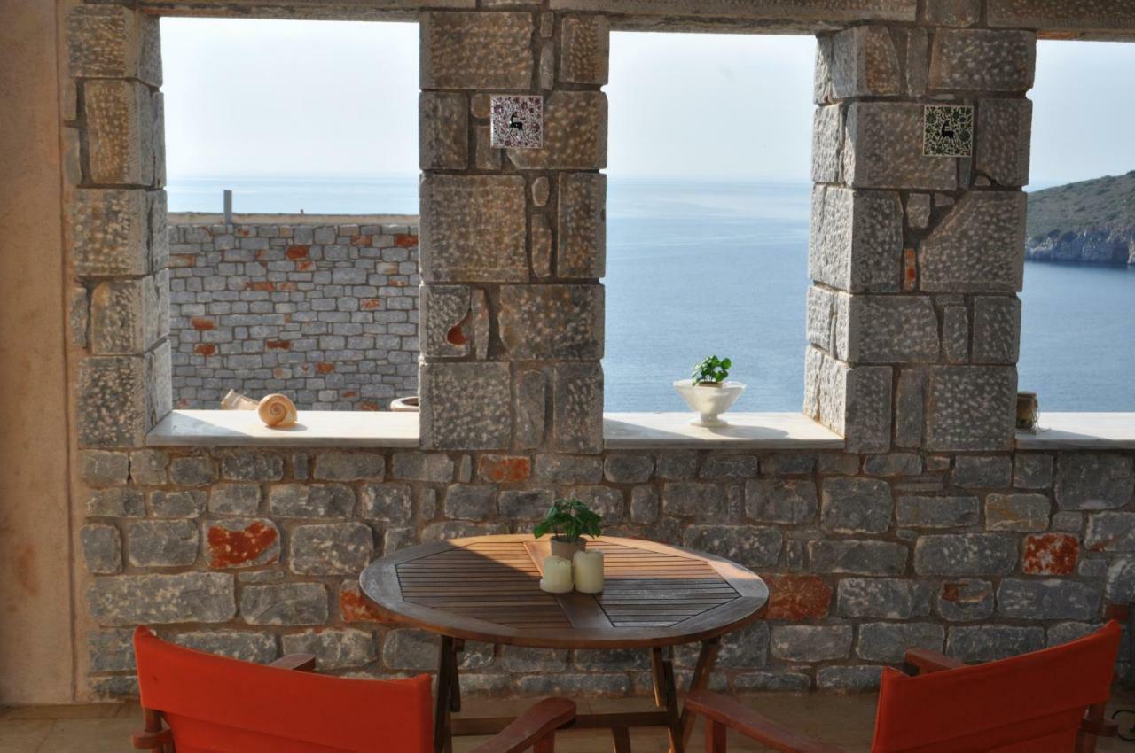Athevillas Antonis Mína Exterior foto