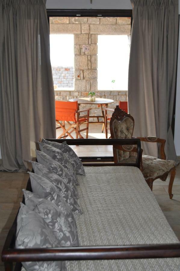 Athevillas Antonis Mína Exterior foto