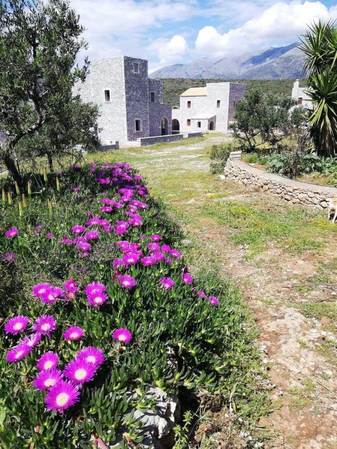 Athevillas Antonis Mína Exterior foto